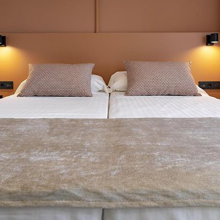 Bali Premium Apartments 2 Bedrooms Benicàssim Екстериор снимка